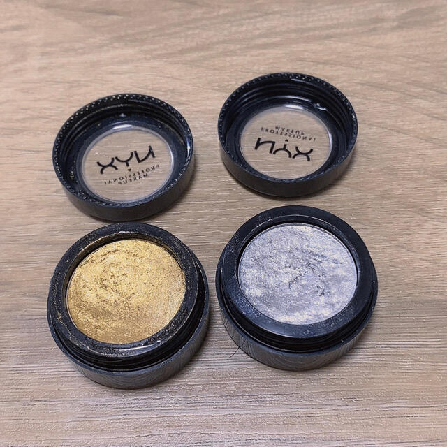 NYX(エヌワイエックス)のNYX クリームアイシャドウ　2点セット コスメ/美容のベースメイク/化粧品(アイシャドウ)の商品写真