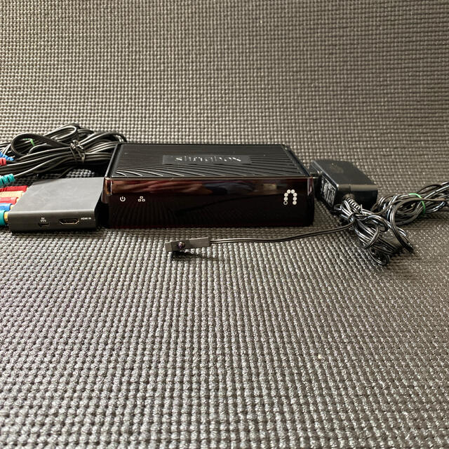 Slingbox スリングボックス M1 HDMIコンバーター付き スマホ/家電/カメラのテレビ/映像機器(テレビ)の商品写真