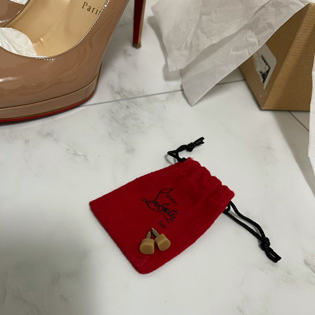 Christian Louboutin(クリスチャンルブタン)のクリスチャンルブタン ヒール レディースの靴/シューズ(ハイヒール/パンプス)の商品写真