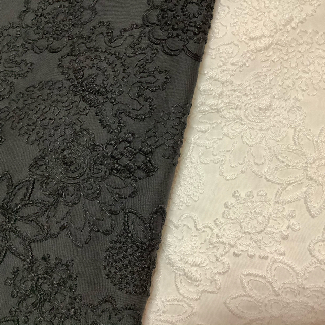 グレー 豪華刺繍花柄 日本製高級コットン刺繍生地の通販 by グレー 豪華刺繍花柄 日本製高級コットン刺繍生地の通販 by