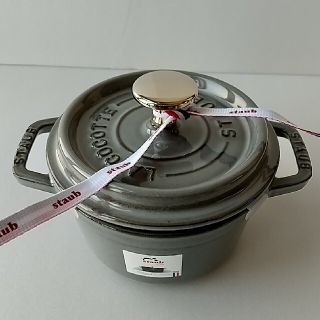 STAUB - 【ストウブ】 ピコ・ココットラウンド 14cm グレーの通販 by