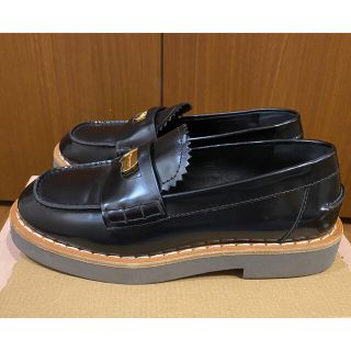 【美品】miumiu コインローファー