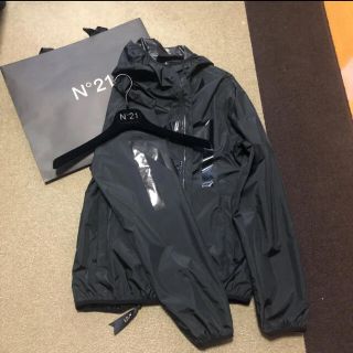 ヌメロヴェントューノN°21ナイロンジャケット | www.innoveering.net