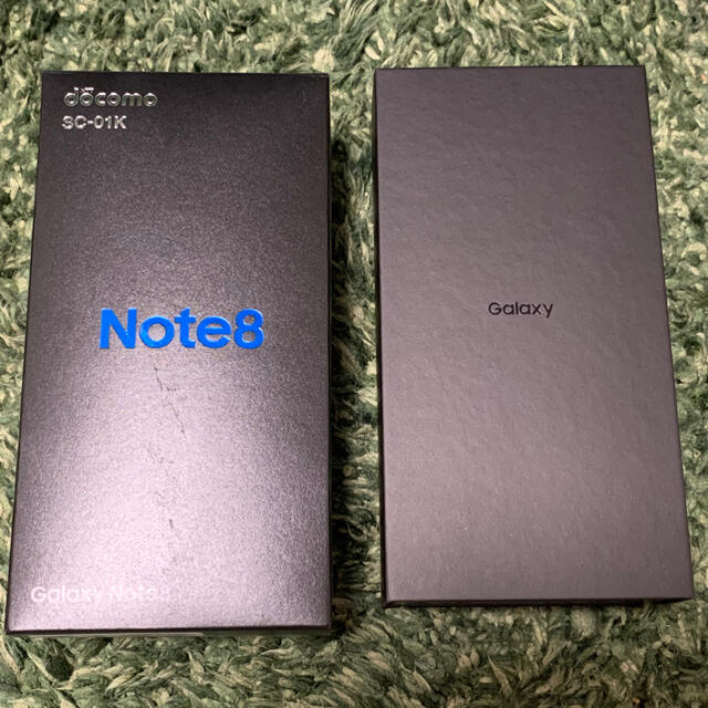 Galaxy(ギャラクシー)のGALAXY ギャラクシー　Note8 空箱　イヤホン　ケーブル スマホ/家電/カメラのスマホアクセサリー(その他)の商品写真