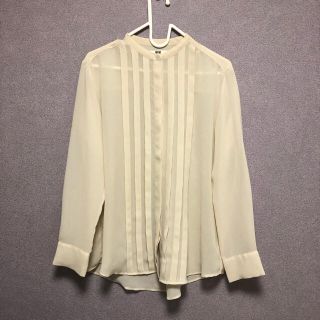 ユニクロ(UNIQLO)の【ユニクロ】薄手トップス　M(シャツ/ブラウス(長袖/七分))