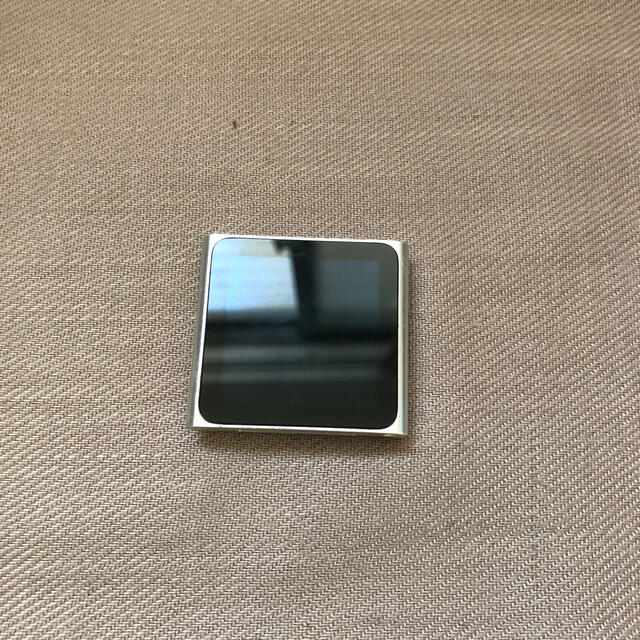 iPod(アイポッド)のiPod nano ジャンク品 スマホ/家電/カメラのオーディオ機器(ポータブルプレーヤー)の商品写真