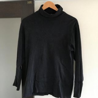 ユニクロ(UNIQLO)のUNIQLO タートルネック　ブラック　長袖(Tシャツ/カットソー(七分/長袖))