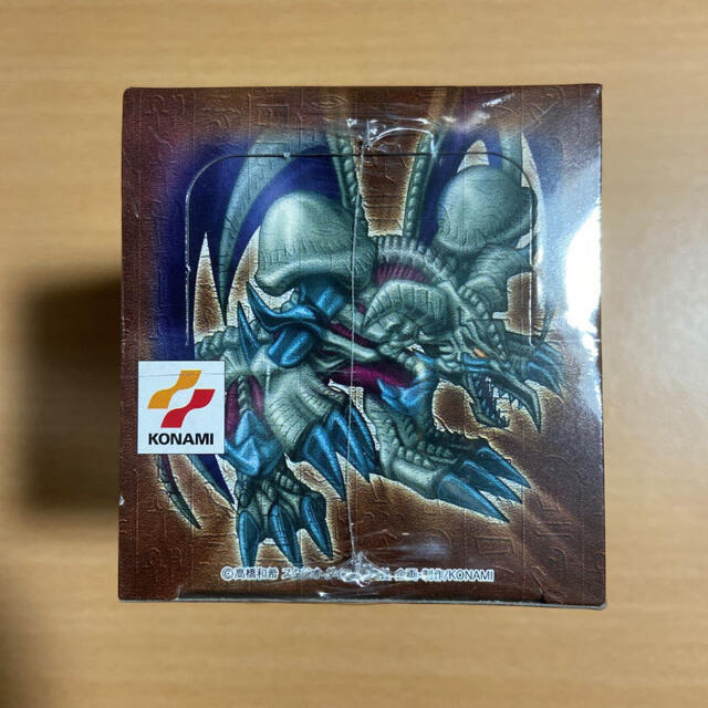 7%OFFクーポン適用可 極美品 遊戯王 暗黒魔竜復活 シュリンク付き 1BOX