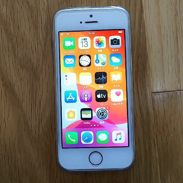 iPhone(アイフォーン)のiPhone SE 16GB ゴールド スマホ/家電/カメラのスマートフォン/携帯電話(スマートフォン本体)の商品写真