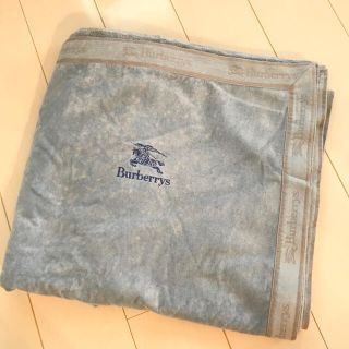 バーバリー(BURBERRY)の【るぅ様専用です！】Burberrys 布団 タオルケット ブルー(布団)