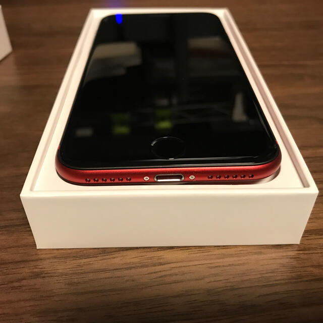 在庫あ在庫 Apple - iPhone SE2 red 64gb au版simロック解除済みの通販