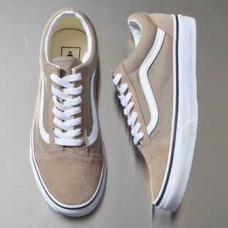 ヴァンズ(VANS)のVANS ベージュ(スニーカー)