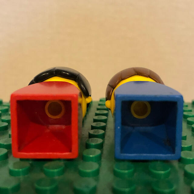 Lego(レゴ)のLEGO フィグ　男の子and女の子 エンタメ/ホビーのおもちゃ/ぬいぐるみ(キャラクターグッズ)の商品写真