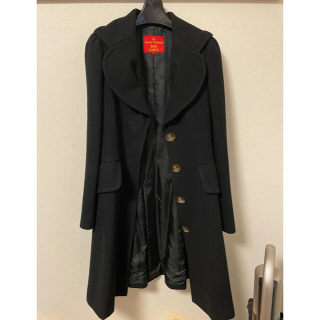 Vivienne Westwood(ヴィヴィアンウエストウッド)のヴィヴィアンウエストウッド　コート レディースのジャケット/アウター(ロングコート)の商品写真