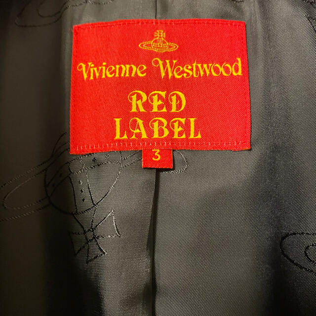 Vivienne Westwood(ヴィヴィアンウエストウッド)のヴィヴィアンウエストウッド　コート レディースのジャケット/アウター(ロングコート)の商品写真