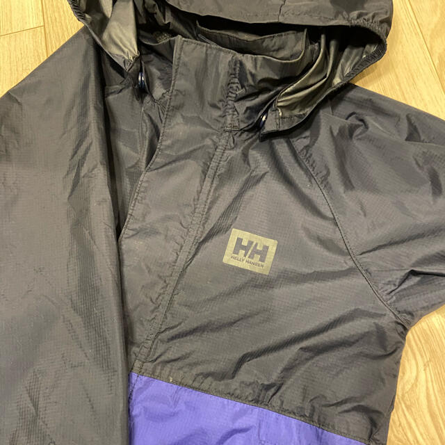 HELLY HANSEN(ヘリーハンセン)のヘリーハンセン　キッズアウター　110 キッズ/ベビー/マタニティのキッズ服男の子用(90cm~)(ジャケット/上着)の商品写真