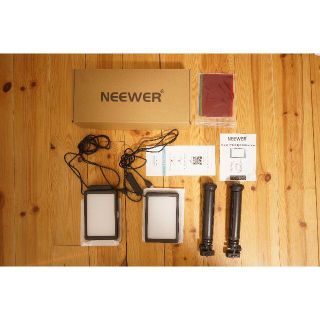 NEEWER 2パック 写真照明キット 調光可能な5600K USB (ストロボ/照明)