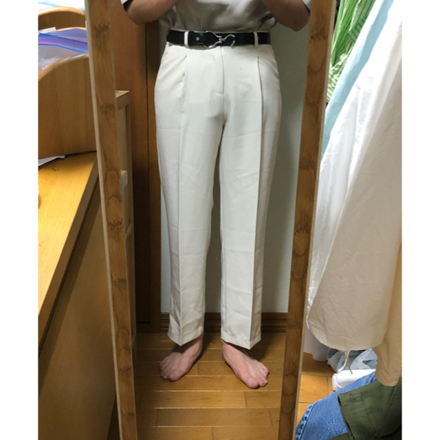 HARE(ハレ)の白スラックス メンズのパンツ(スラックス)の商品写真