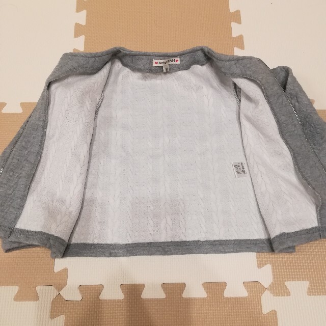 anyFAM(エニィファム)のエニイファム リボンジャケット  110サイズ キッズ/ベビー/マタニティのキッズ服女の子用(90cm~)(ジャケット/上着)の商品写真