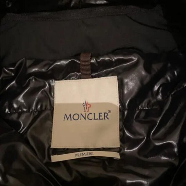 MONCLER(モンクレール)のMONCLER  ダウンジャケット　 レディースのジャケット/アウター(ダウンコート)の商品写真