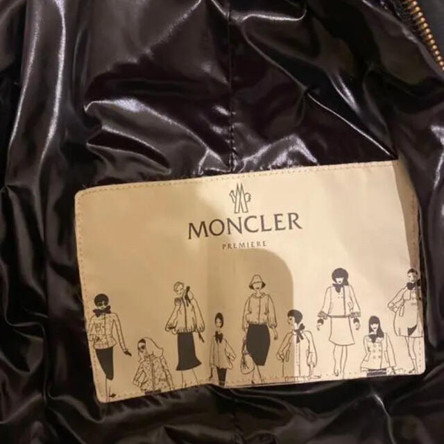 MONCLER(モンクレール)のMONCLER  ダウンジャケット　 レディースのジャケット/アウター(ダウンコート)の商品写真