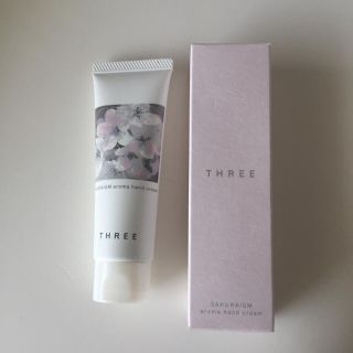 スリー(THREE)のTHREE新品ハンドクリーム(ハンドクリーム)