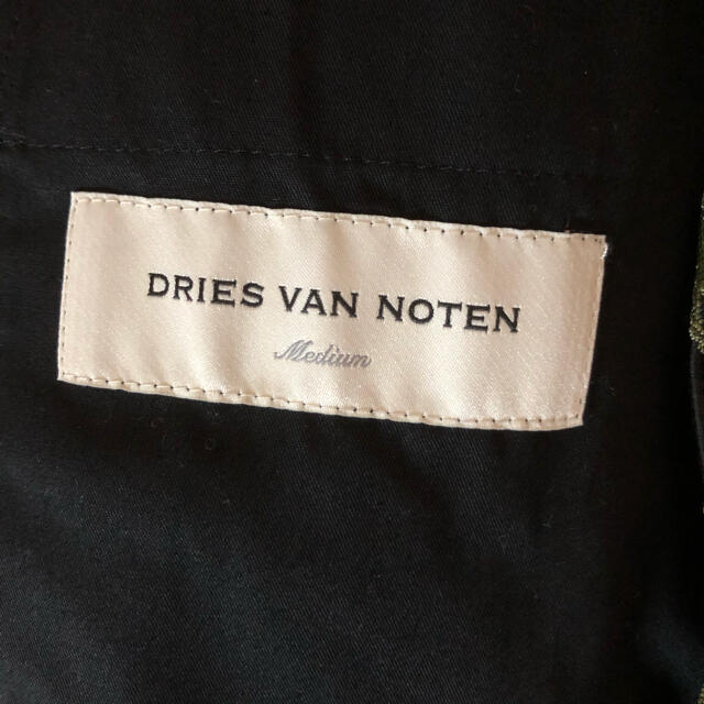 DRIES VAN NOTEN(ドリスヴァンノッテン)のDRIES VAN NOTEN ドリスヴァンノッテン 20SS 刺繍 ブルゾン メンズのジャケット/アウター(ブルゾン)の商品写真