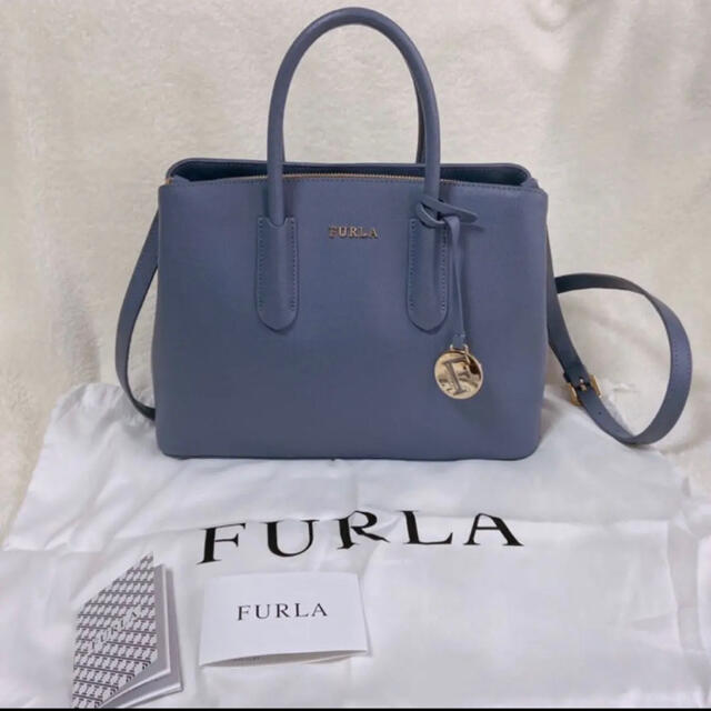 FURLAフルラハンドバック