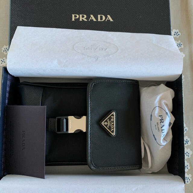 PRADA   新品PRADAショルダーストラップ付きナイロン×サフィアーノ