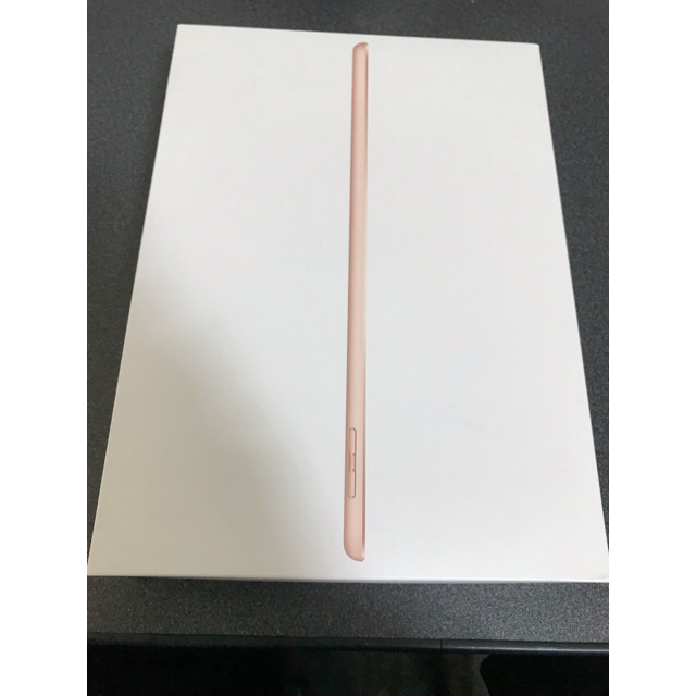 Apple iPad (第六世代) 128GB ゴールド　WiFi 2