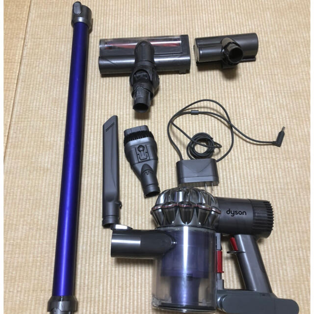 Dyson(ダイソン)の dyson DC62 スマホ/家電/カメラの生活家電(掃除機)の商品写真