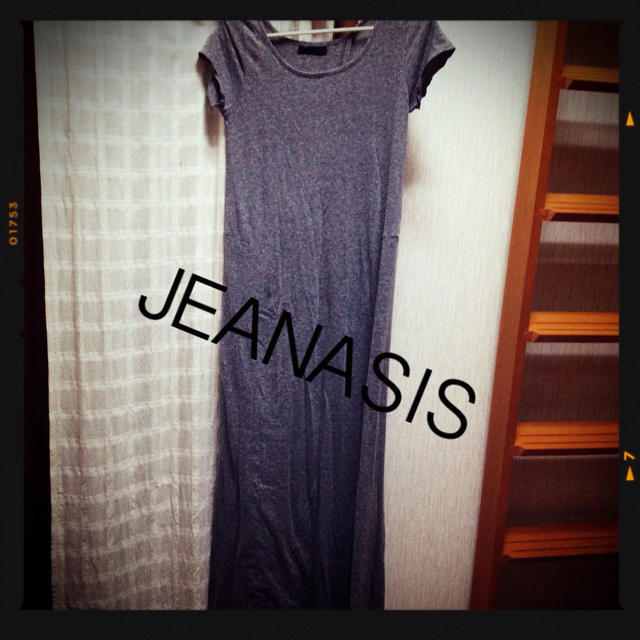 JEANASIS(ジーナシス)のJEANASIS マキシワンピ レディースのワンピース(ロングワンピース/マキシワンピース)の商品写真