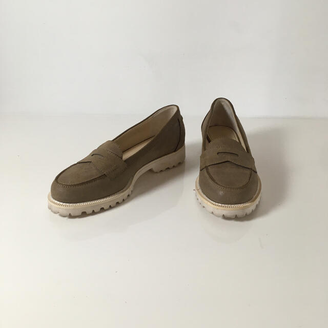 DEUXIEME CLASSE(ドゥーズィエムクラス)のantonio barbato ローファー ベージュ イタリア製 37 美品 レディースの靴/シューズ(ローファー/革靴)の商品写真