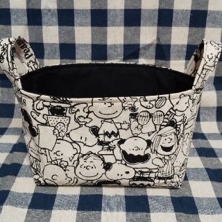 スヌーピー(SNOOPY)の【値下げ‼️】スヌーピー  ファブリック  バスケット  ハンドメイド(ファブリック)