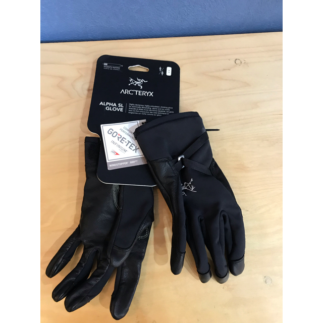 ARC'TERYX(アークテリクス)のarcteryx  alpha  SL glove  sizeM アークテリクス スポーツ/アウトドアのアウトドア(登山用品)の商品写真