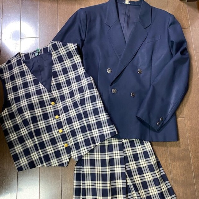 聖和学園　制服　冬服　指定品