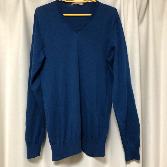 Vネックニット セーター　ネイビー　青　ブルー メンズのトップス(ニット/セーター)の商品写真