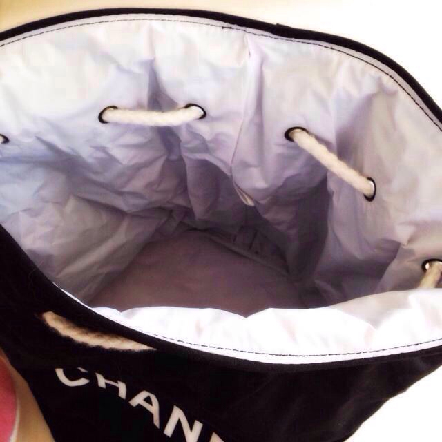 CHANEL CHANEL♡ノベルティバッグ大の通販 by alohani☆|シャネルならラクマ - 好評限定品