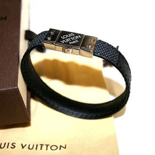 ヴィトン Louis Vuitton ベルト ブレスレット メンズ の通販 12点 ルイヴィトンのメンズを買うならラクマ