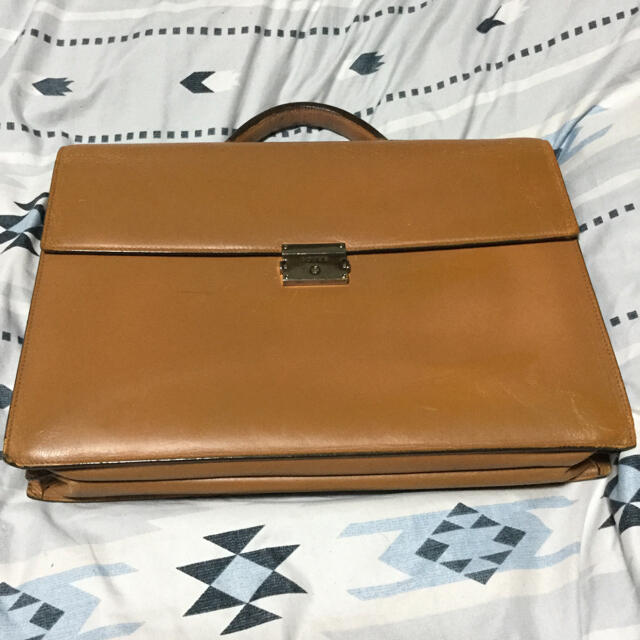 LOEWE(ロエベ)の専用 ロエベのビジネスバック（キャメル） メンズのバッグ(ビジネスバッグ)の商品写真