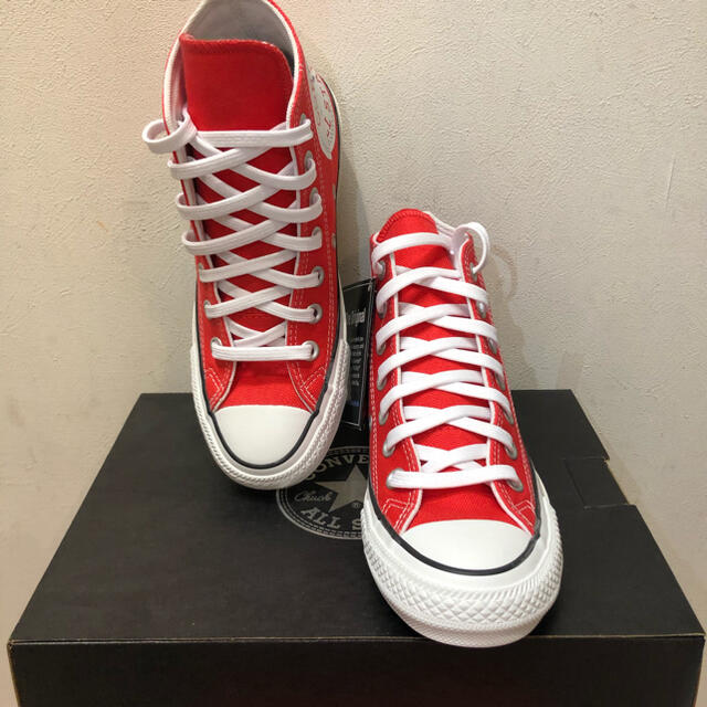 CONVERSE(コンバース)の値下げ箱無し新品コンバース チャックテイラー :ヒュージパッチ22.５ レディースの靴/シューズ(スニーカー)の商品写真