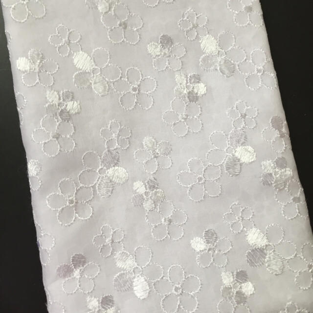 ベビー服の残生地 綿ブロード刺繍入り の通販 By うーちゃん S Shop ラクマ