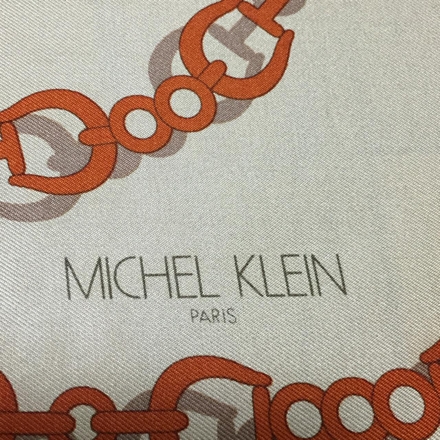 MICHEL KLEIN(ミッシェルクラン)のMICEL KLEIN スカーフ未使用品 レディースのファッション小物(バンダナ/スカーフ)の商品写真