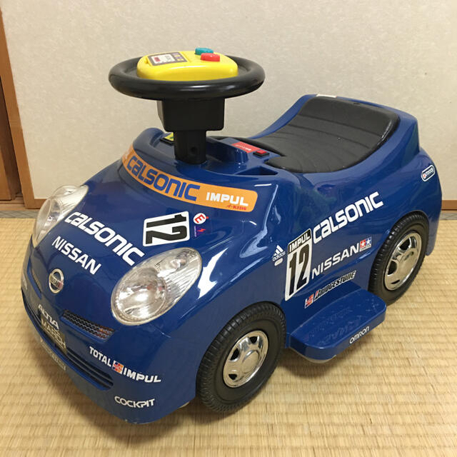 ☆カルソニック☆インパル☆日産マーチ☆ キッズ/ベビー/マタニティのおもちゃ(電車のおもちゃ/車)の商品写真