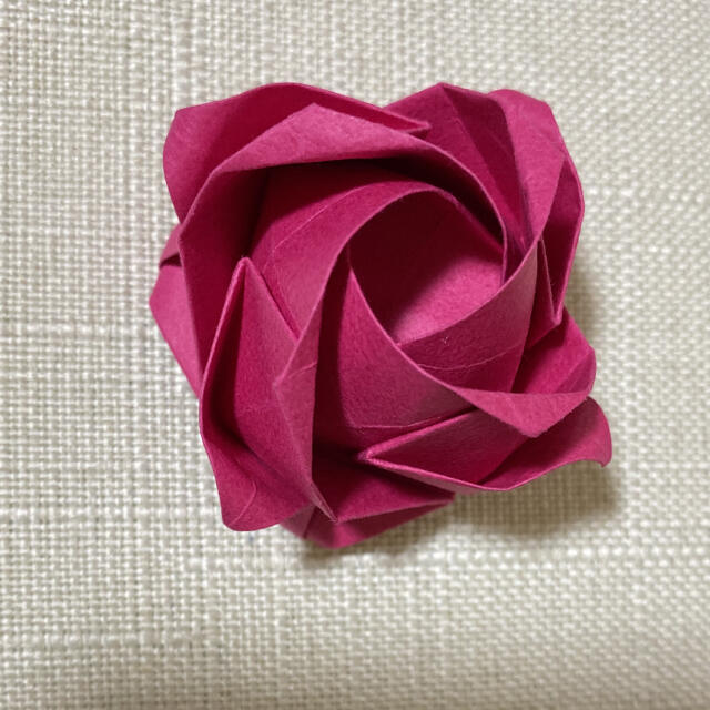 大量入荷 折り紙 バラの花と葉 薔薇 紫 - その他