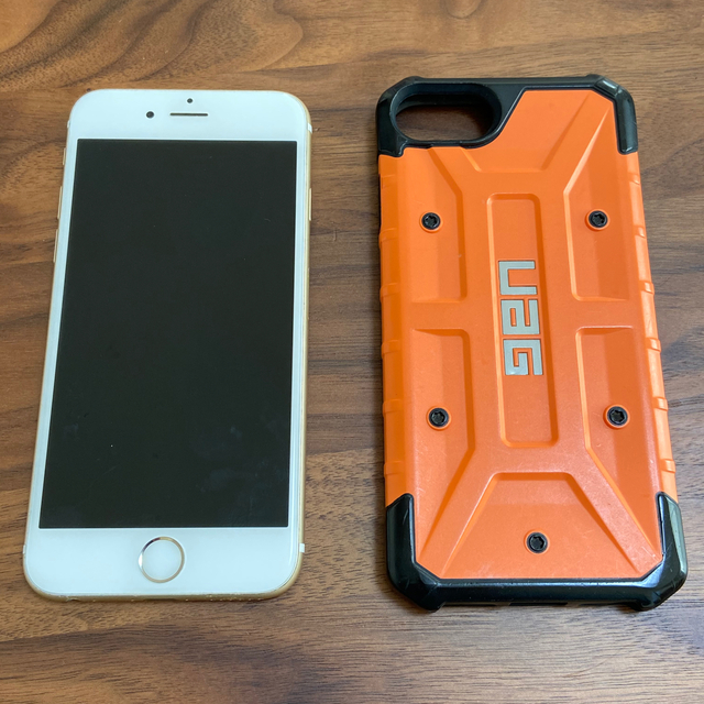 iPhone6s  64GB  ゴールド　SIMフリー　UAG