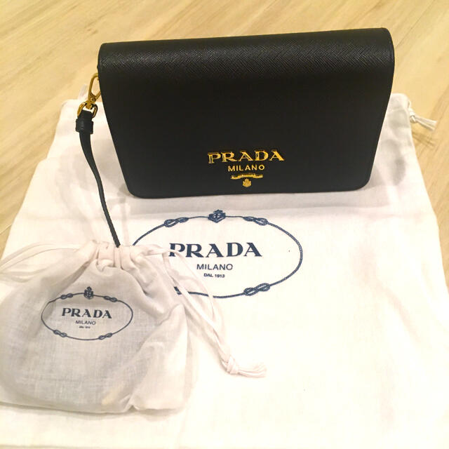 新品・未使用★PRADA ショルダーバッグ