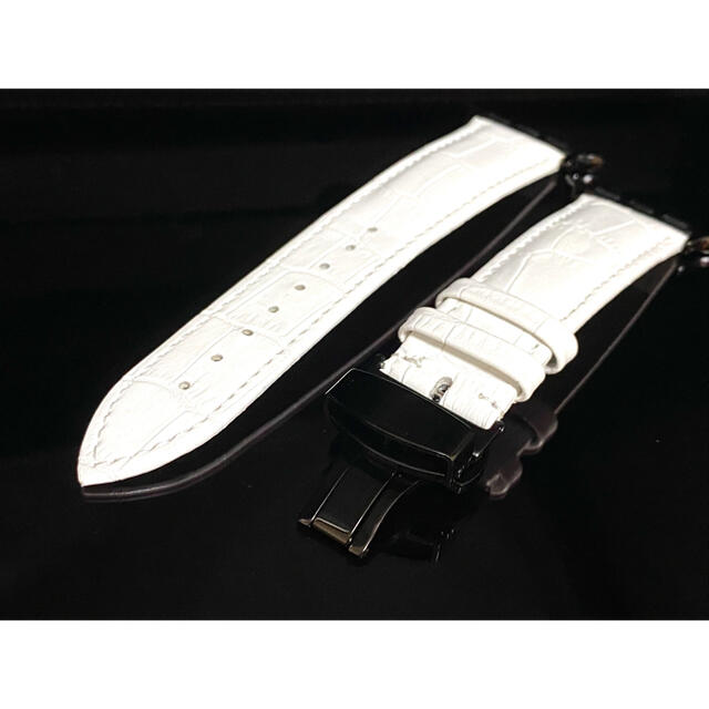 アップルウォッチ用カスタムベルト　本革肉厚　クロコダイル　高品質Dバックル付き メンズの時計(レザーベルト)の商品写真
