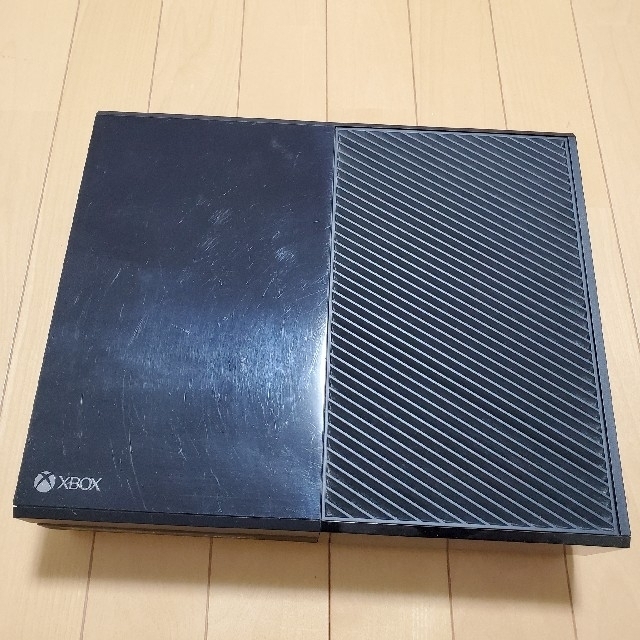 Xbox One + Kinect（Day One エディション） 1