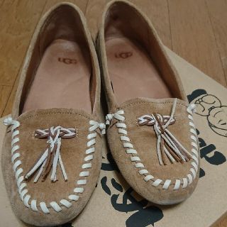 アグ(UGG)のUGG(スリッポン/モカシン)